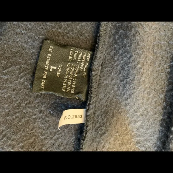 New Balance Jacket - Picture 3 of 4